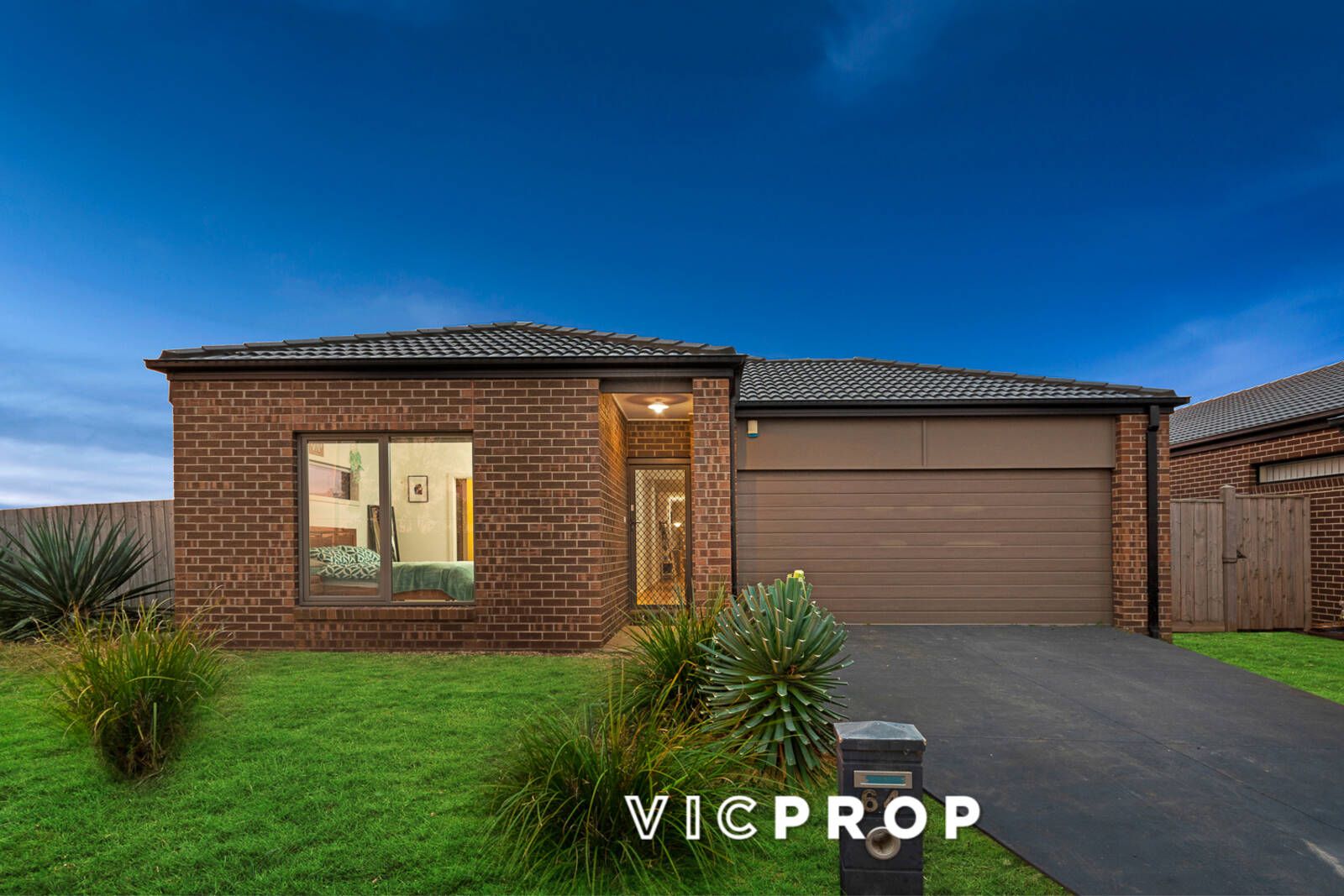 4 bedrooms House in 64 Carrick Street POINT COOK VIC, 3030