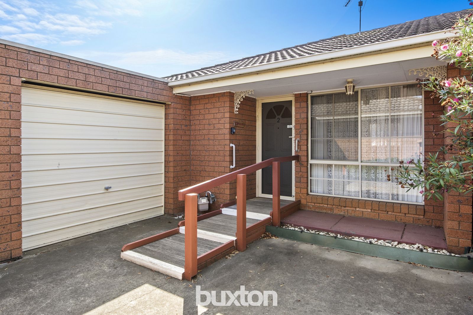 2/209 Boundary Road, Whittington VIC 3219, Image 0