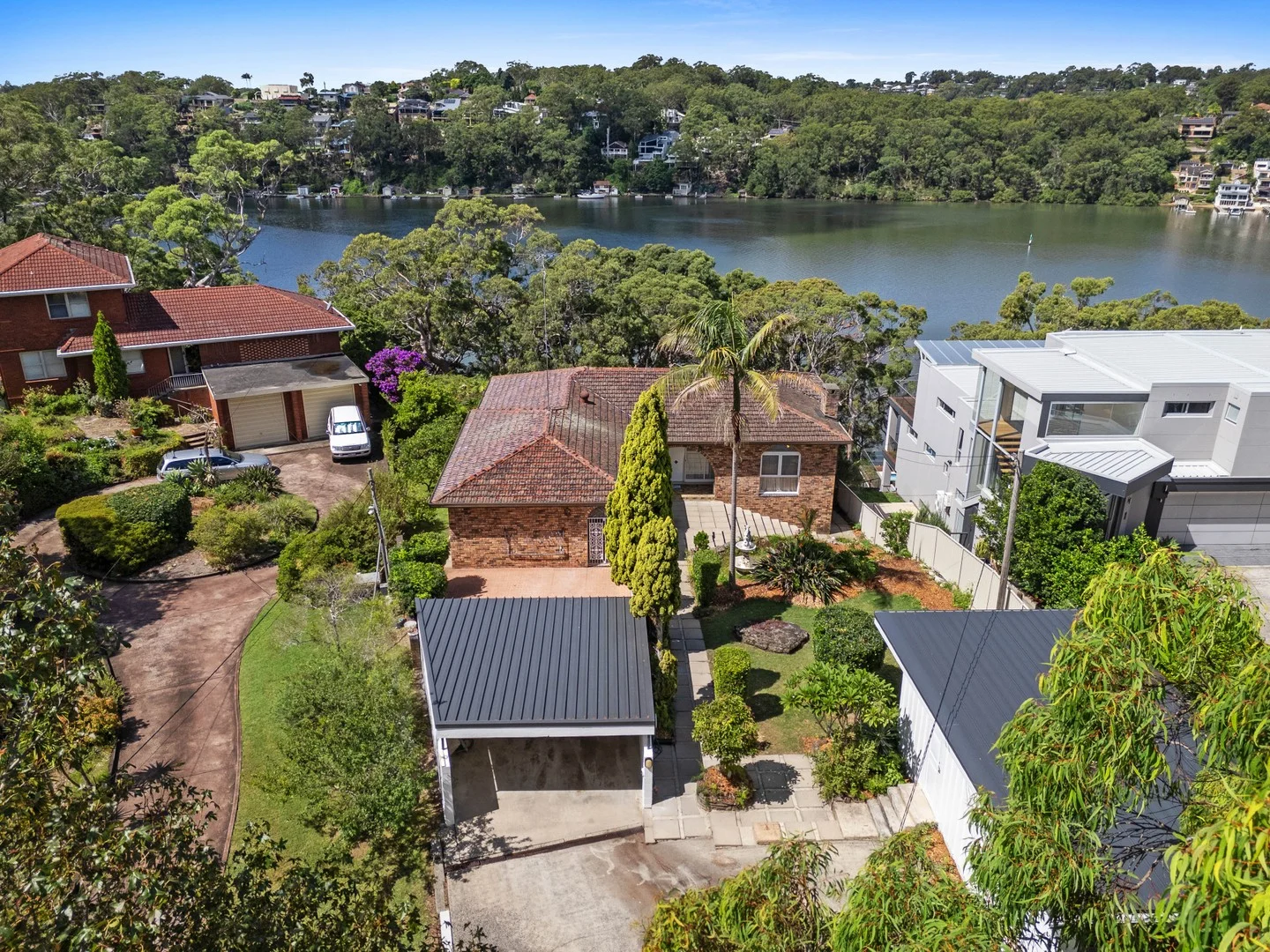 95 Woodlands Avenue, Lugarno NSW 2210