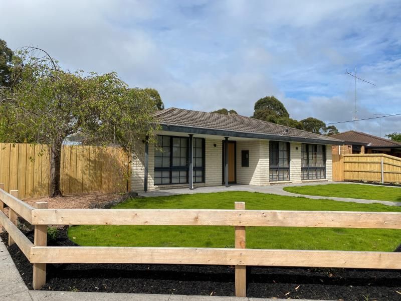 4 bedrooms House in Rangeview Drive TRARALGON VIC, 3844