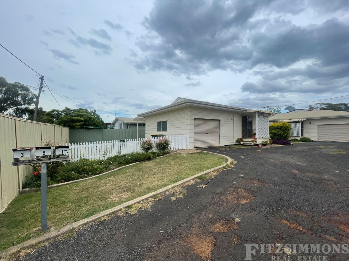 3/2 Swan Street, Dalby QLD 4405, Image 1