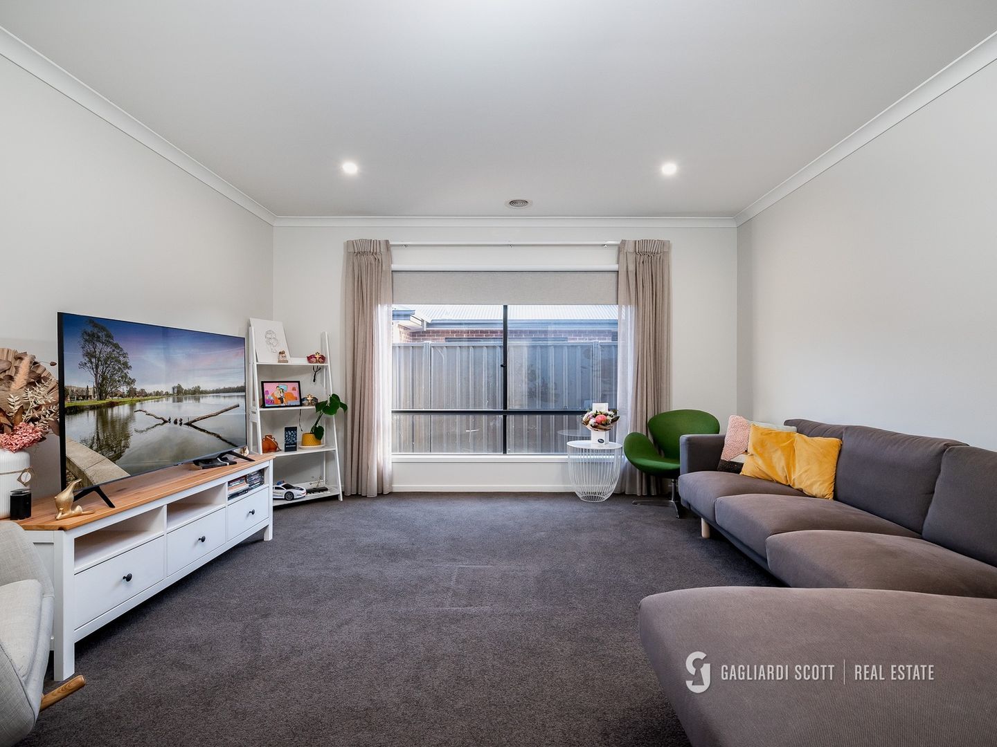 44 Cimmaron Way, Kialla VIC 3631, Image 2