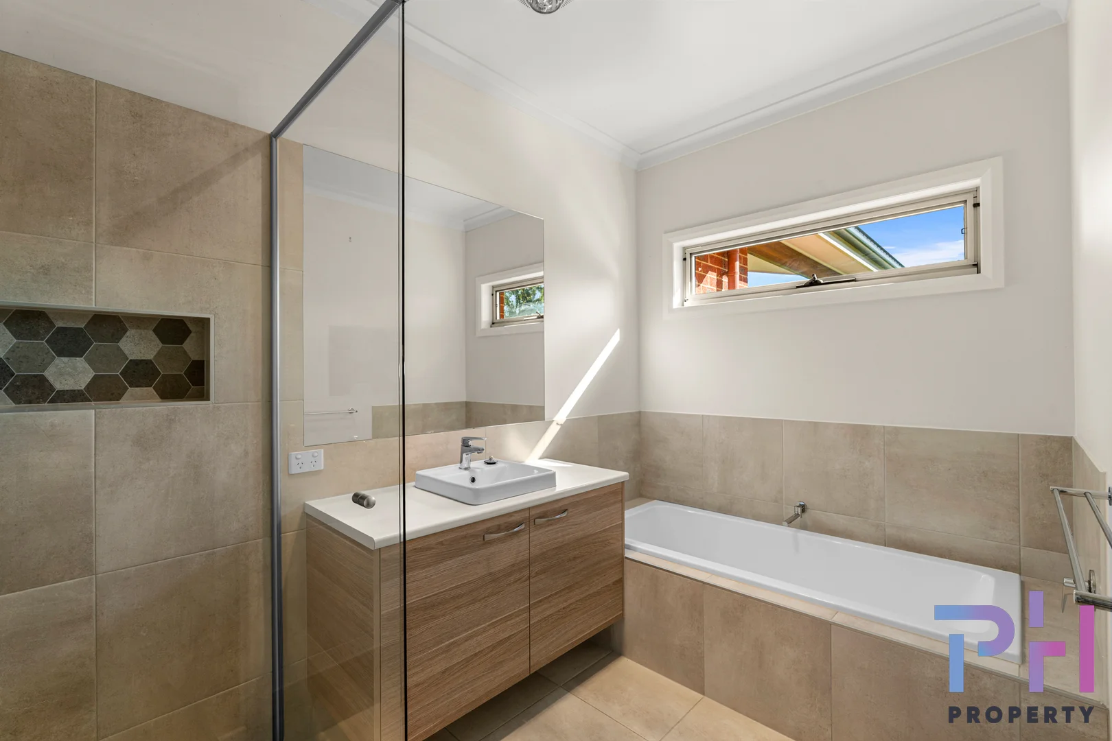 Additional image 7 of 8 Hardiman Lane, Kangaroo Flat VIC 3555