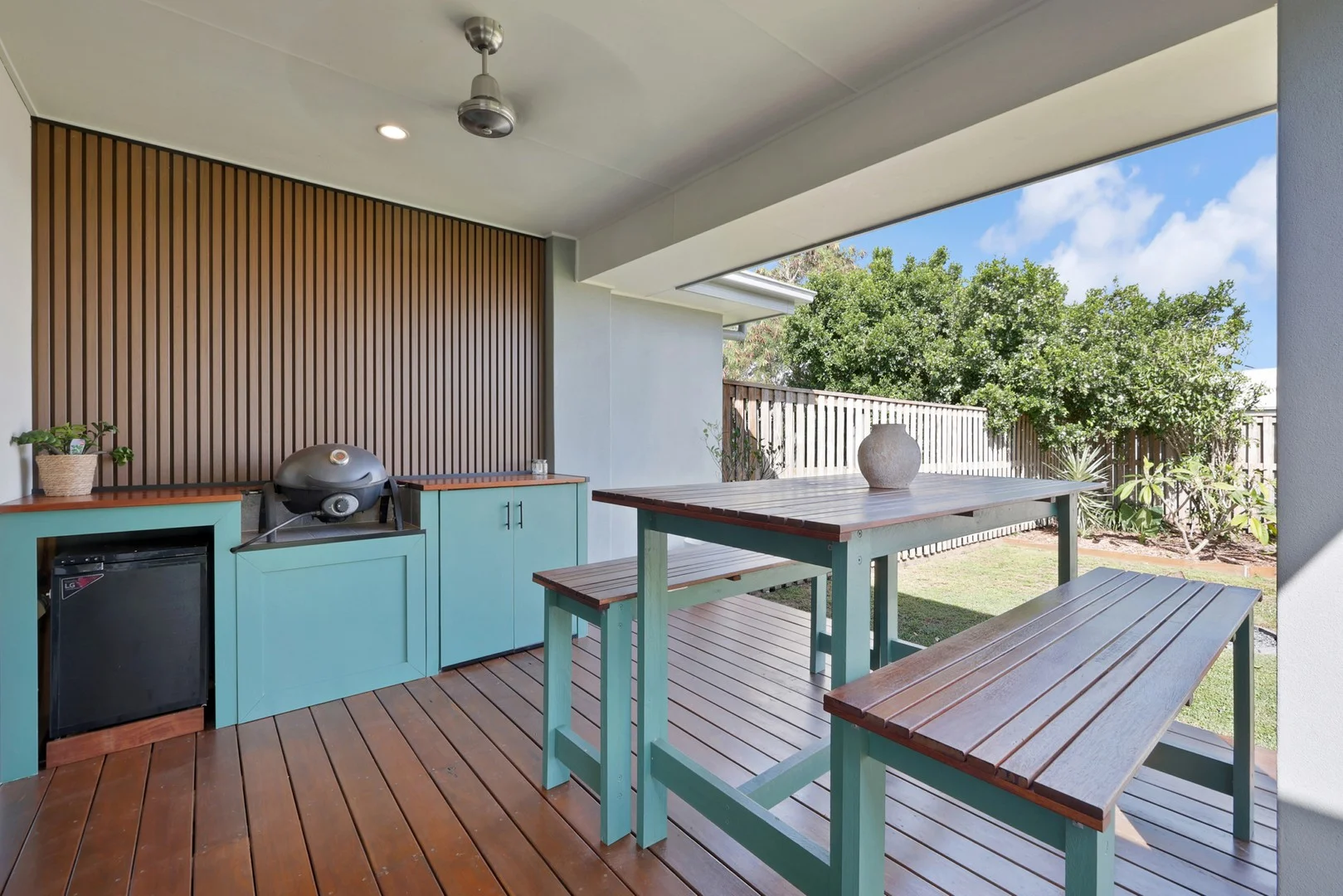 Primary image of 2/31 Schooner Avenue, Bucasia QLD 4750