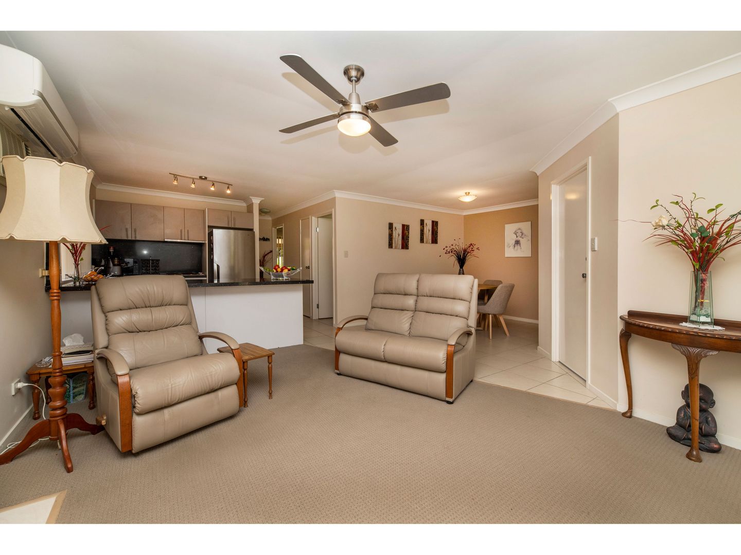 1/17 Nina Parade, Arundel QLD 4214, Image 1