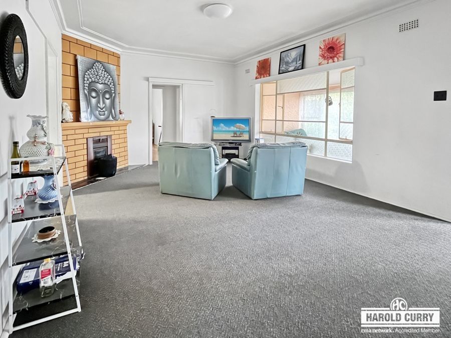 77 Cowper Street, Tenterfield NSW 2372, Image 1