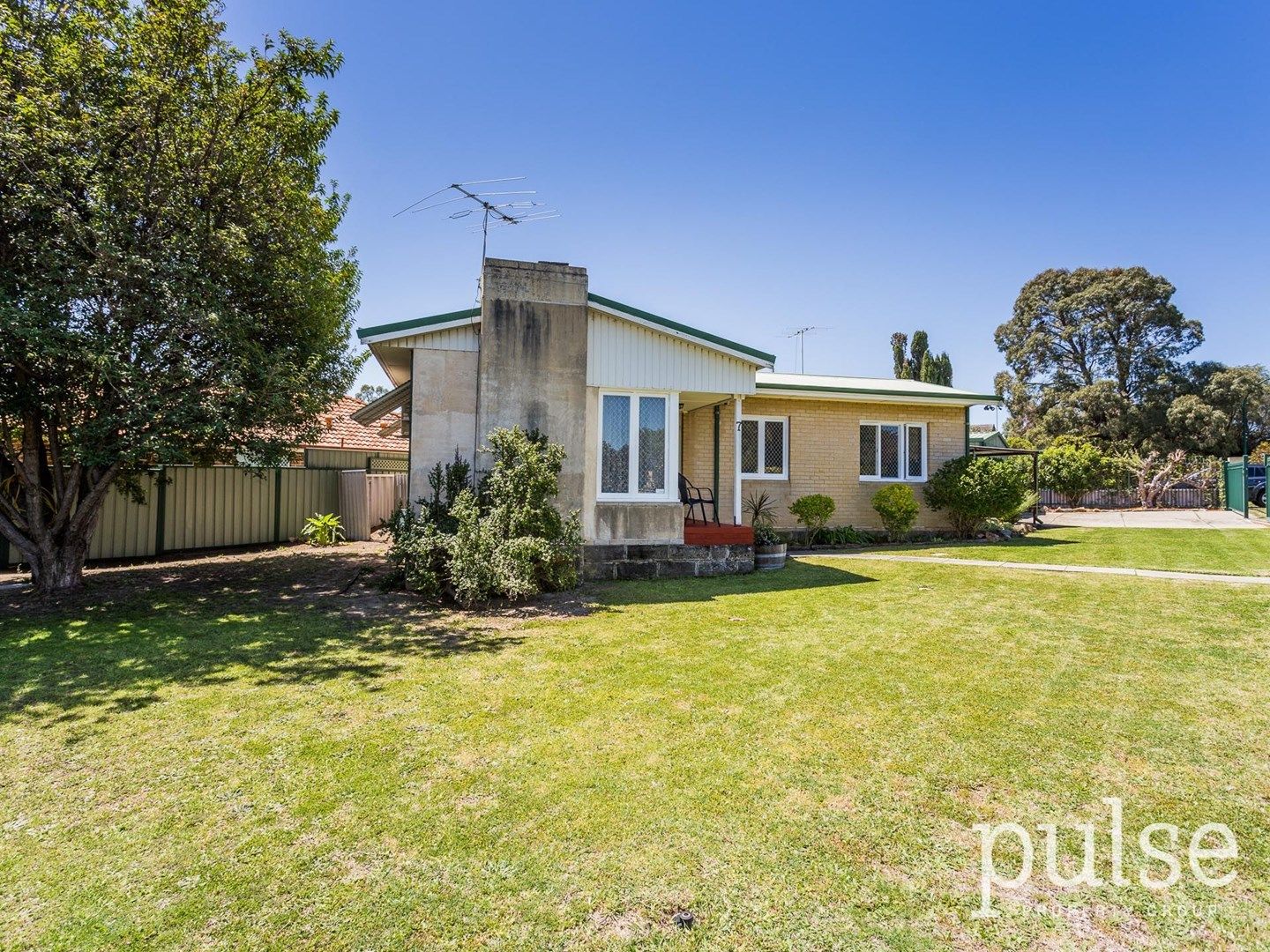 7 Antill Street, Willagee WA 6156, Image 0