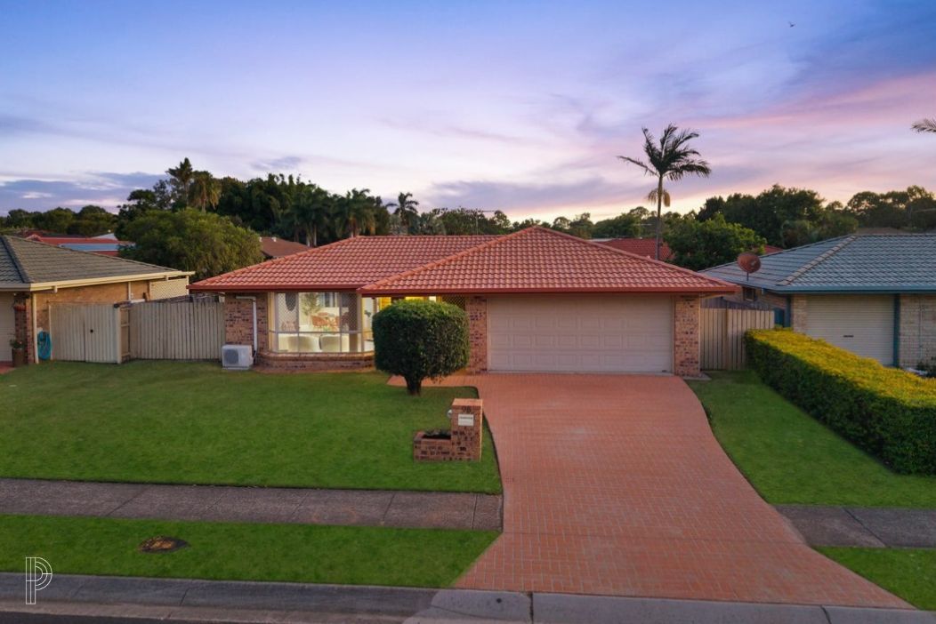 4 bedrooms House in 95 Evelyn Road WYNNUM WEST QLD, 4178