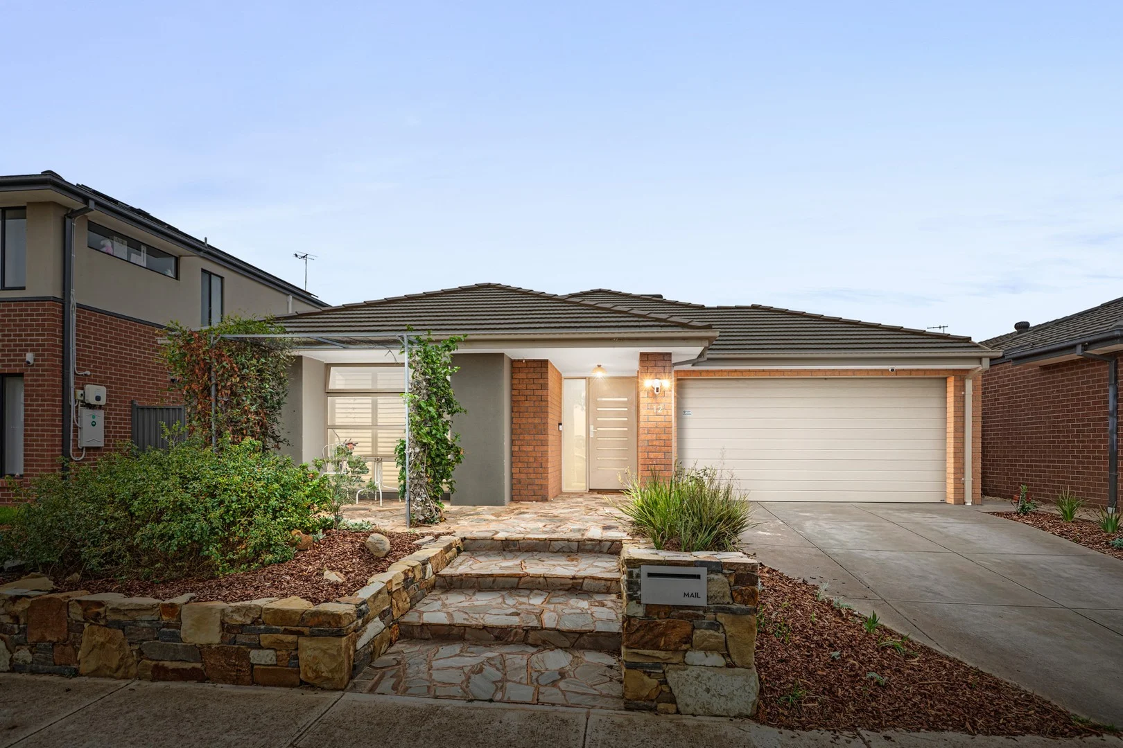 12 Cherrywood Avenue, Manor Lakes VIC 3024