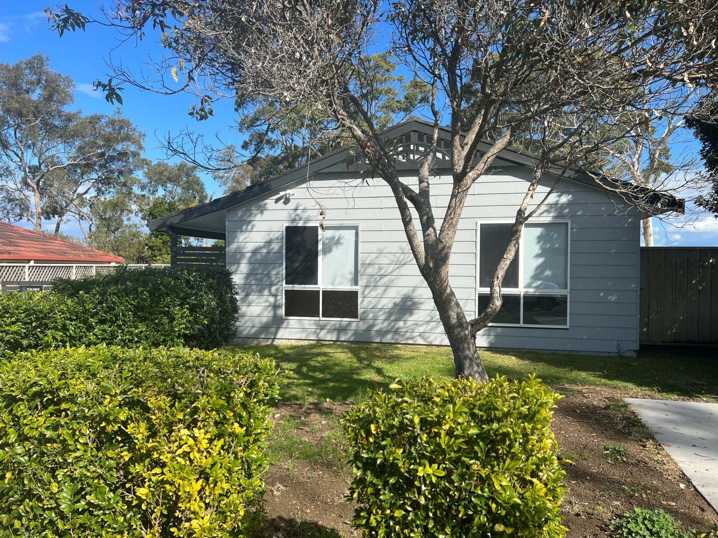 3 bedrooms House in 9 Andiah Close SAN REMO NSW, 2262