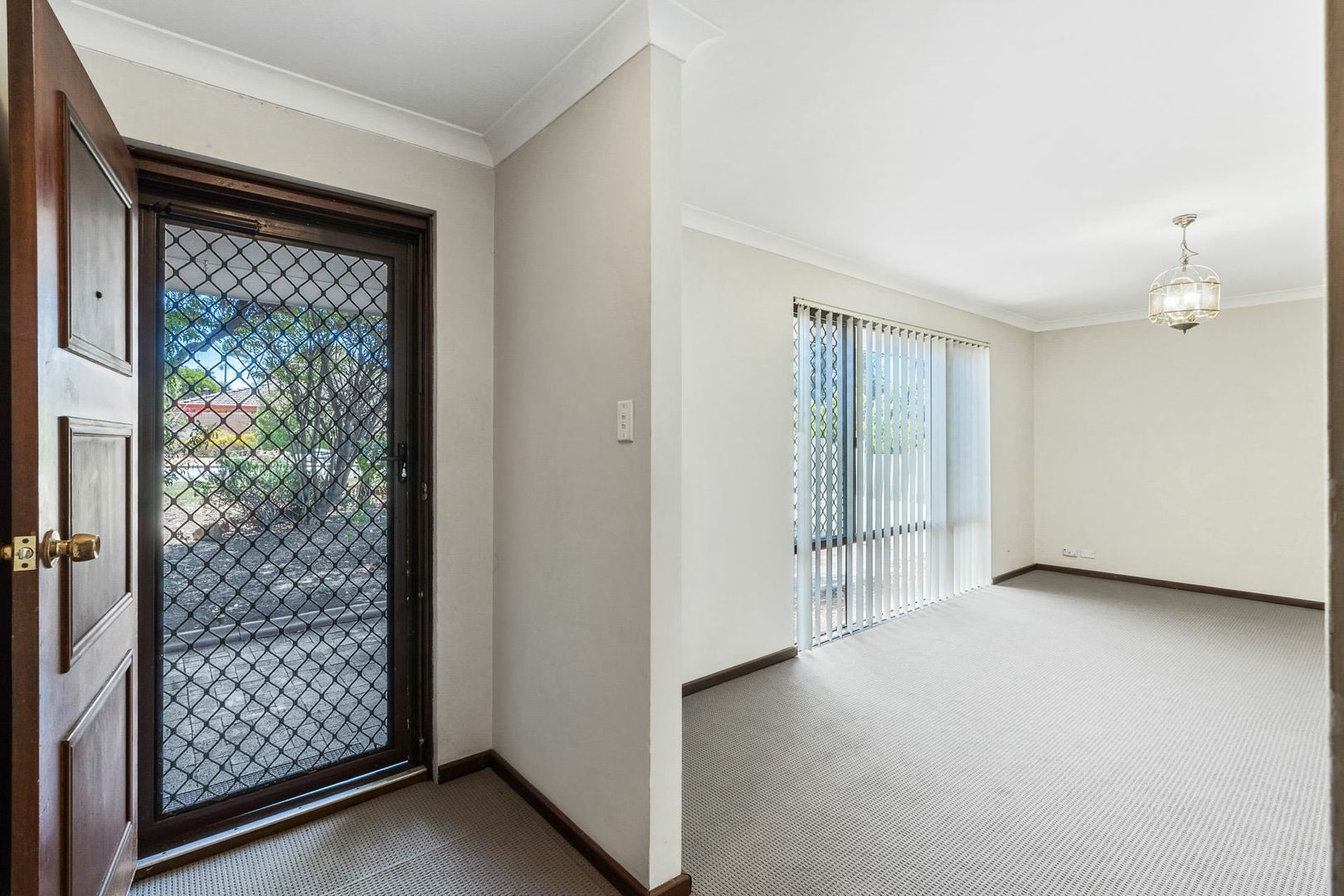 8 Renou Way, Bateman WA 6150, Image 2