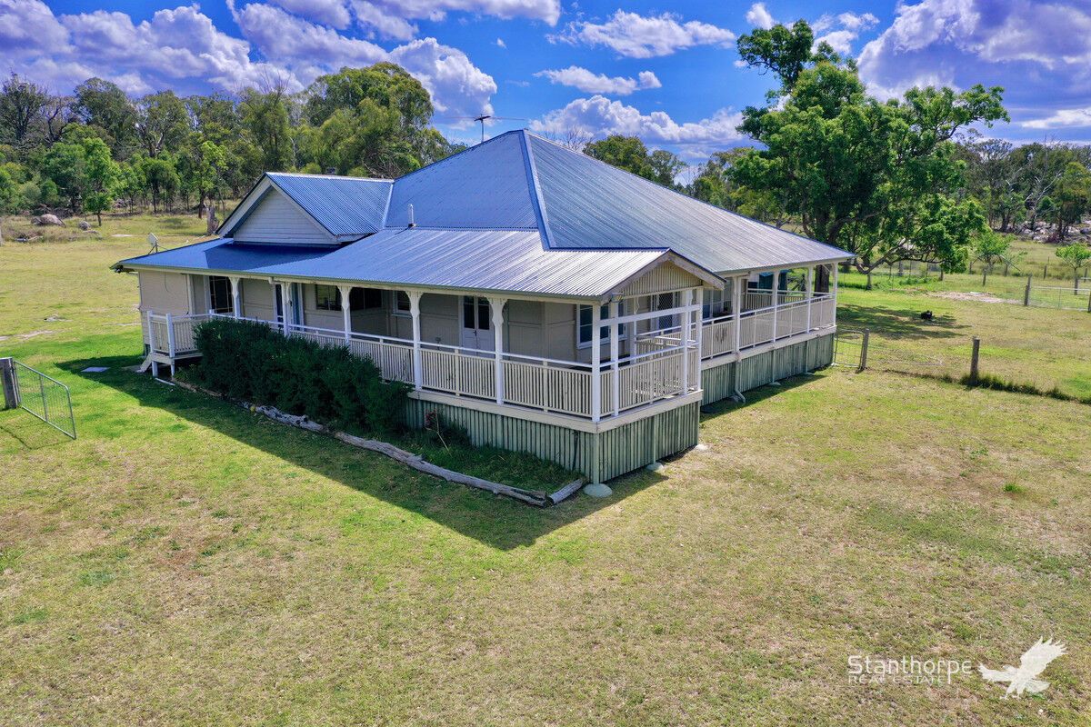 5 bedrooms House in 705 Sorrento Road DALVEEN QLD, 4374