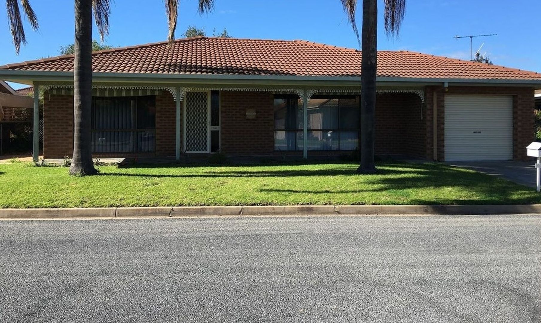 30 Sunshine Boulevard, Mulwala NSW 2647