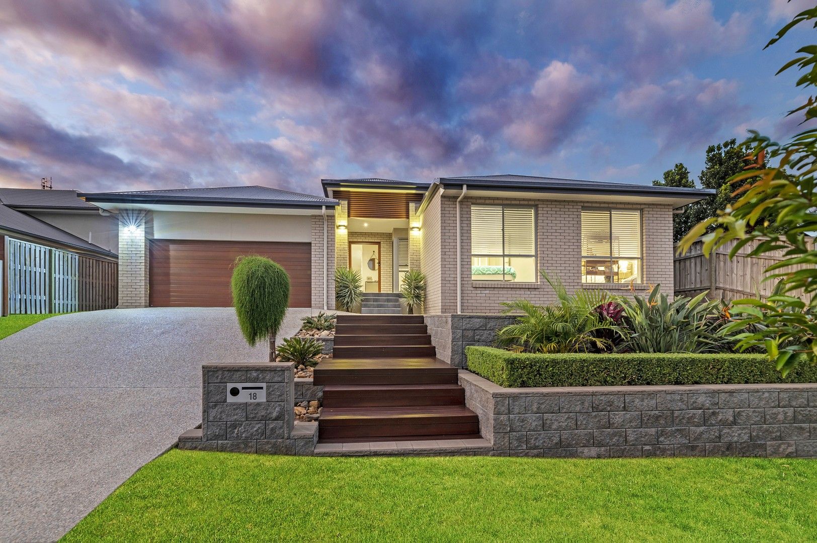 4 bedrooms House in 18 Kimberley Creek Road UPPER COOMERA QLD, 4209