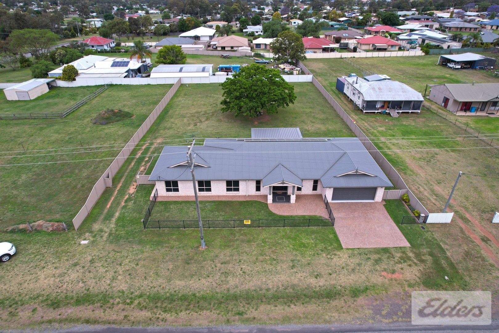 5 bedrooms House in 100 TOOTH STREET WARWICK QLD, 4370