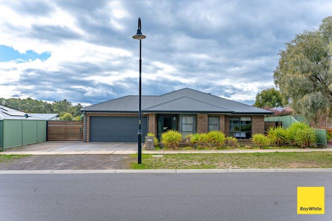 Picture of 17 Amanda Drive, MAIDEN GULLY VIC 3551