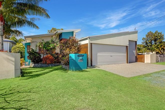 Picture of 11 Walz Avenue, MCEWENS BEACH QLD 4740