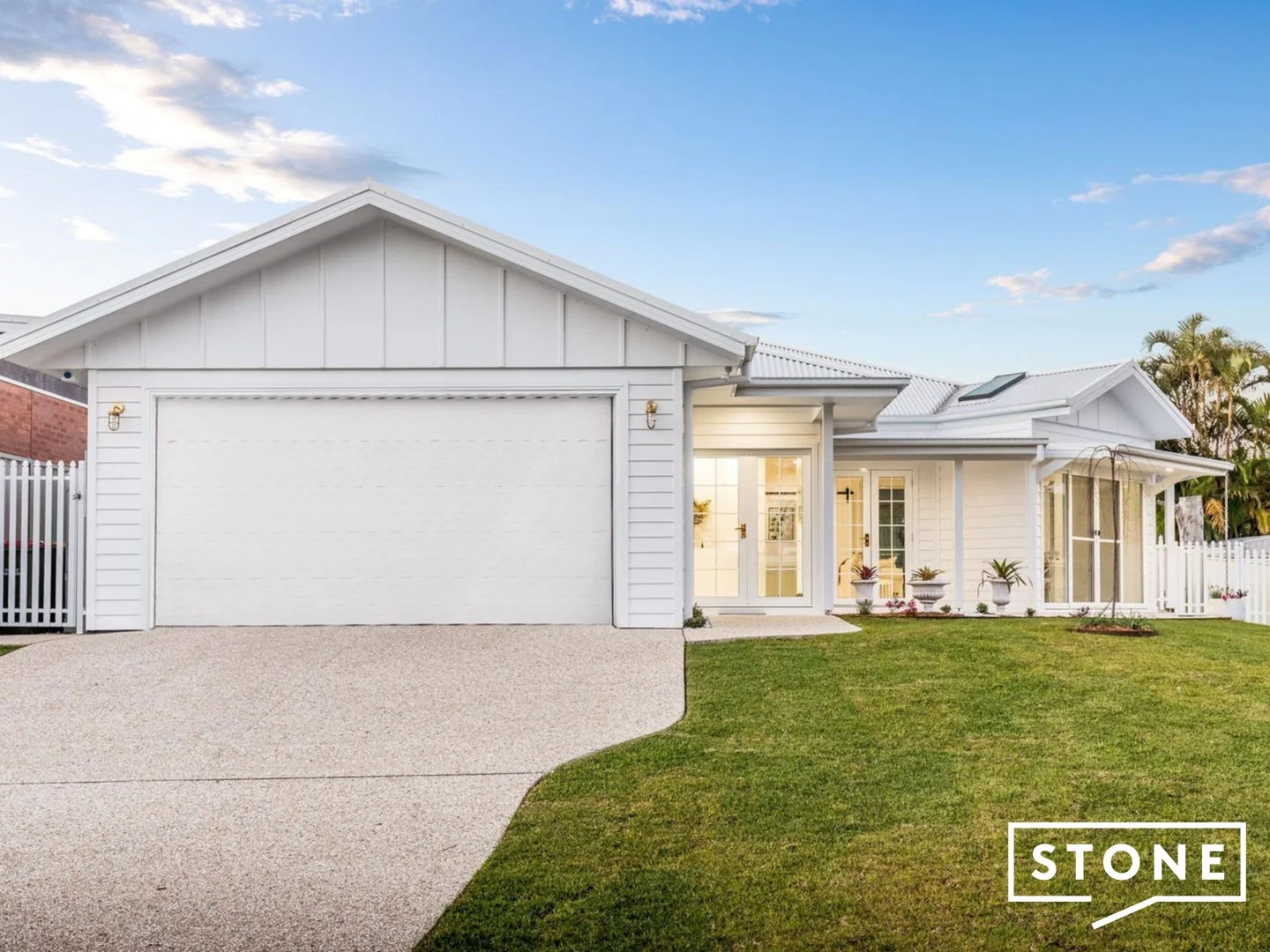 9 Angler Crescent, Bonville NSW 2450