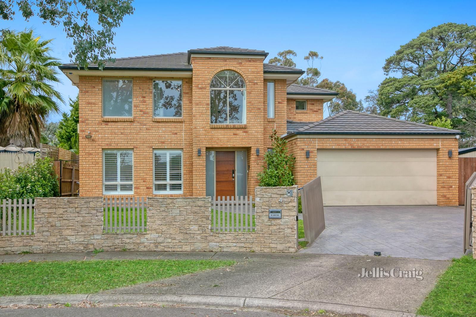 4 Waterford Place, Greensborough VIC 3088, Image 1