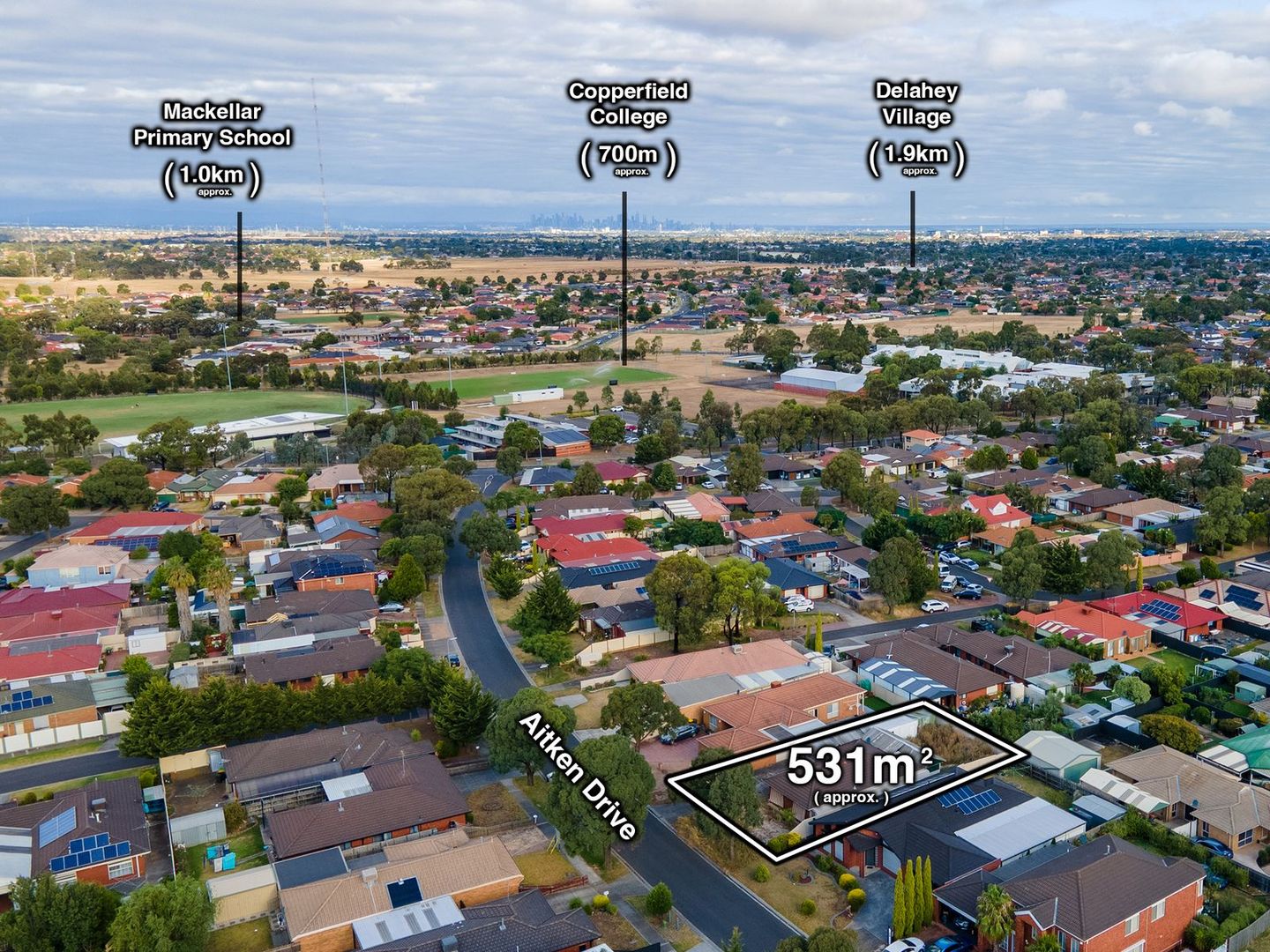 19 Aitken Drive, Delahey VIC 3037 Domain