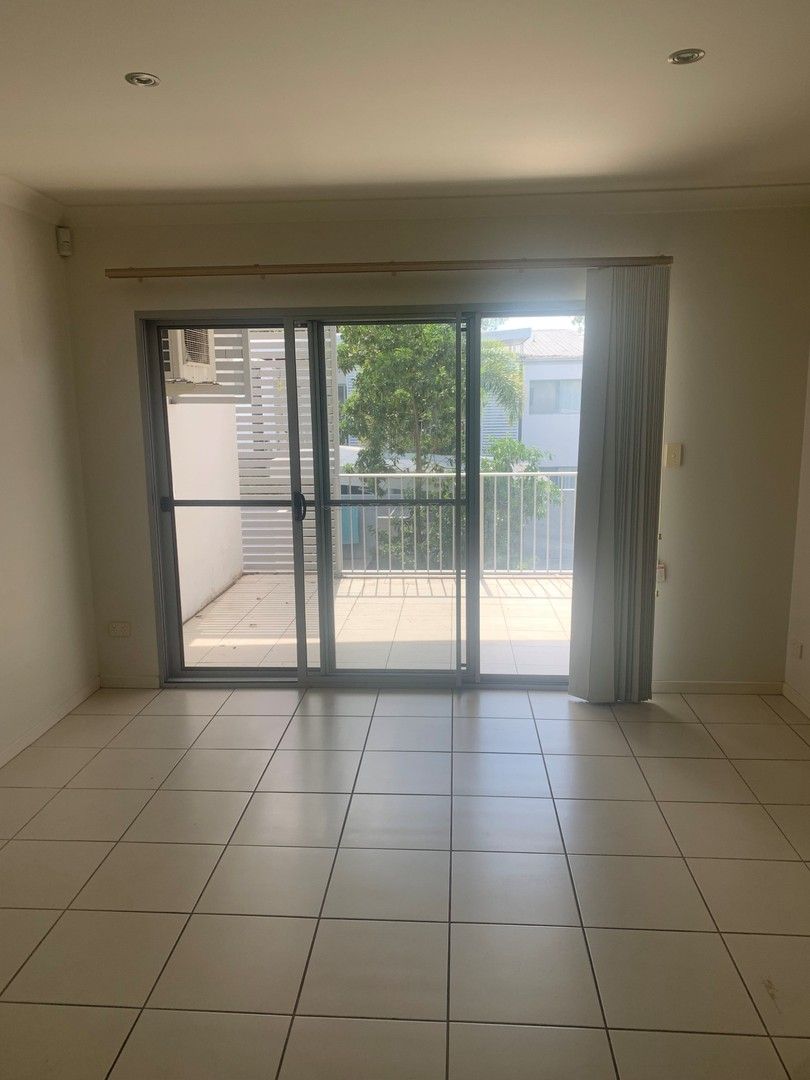 2 bedrooms Apartment / Unit / Flat in 16/95 Beckett Road MCDOWALL QLD, 4053