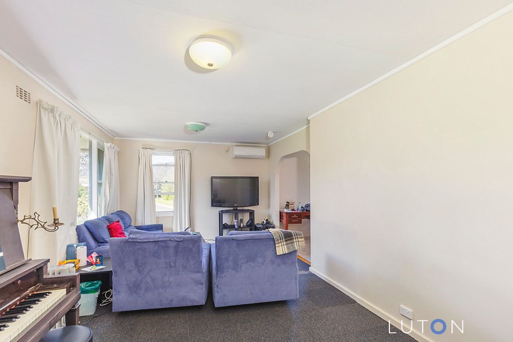 9 Hood Place, Watson ACT 2602, Image 1