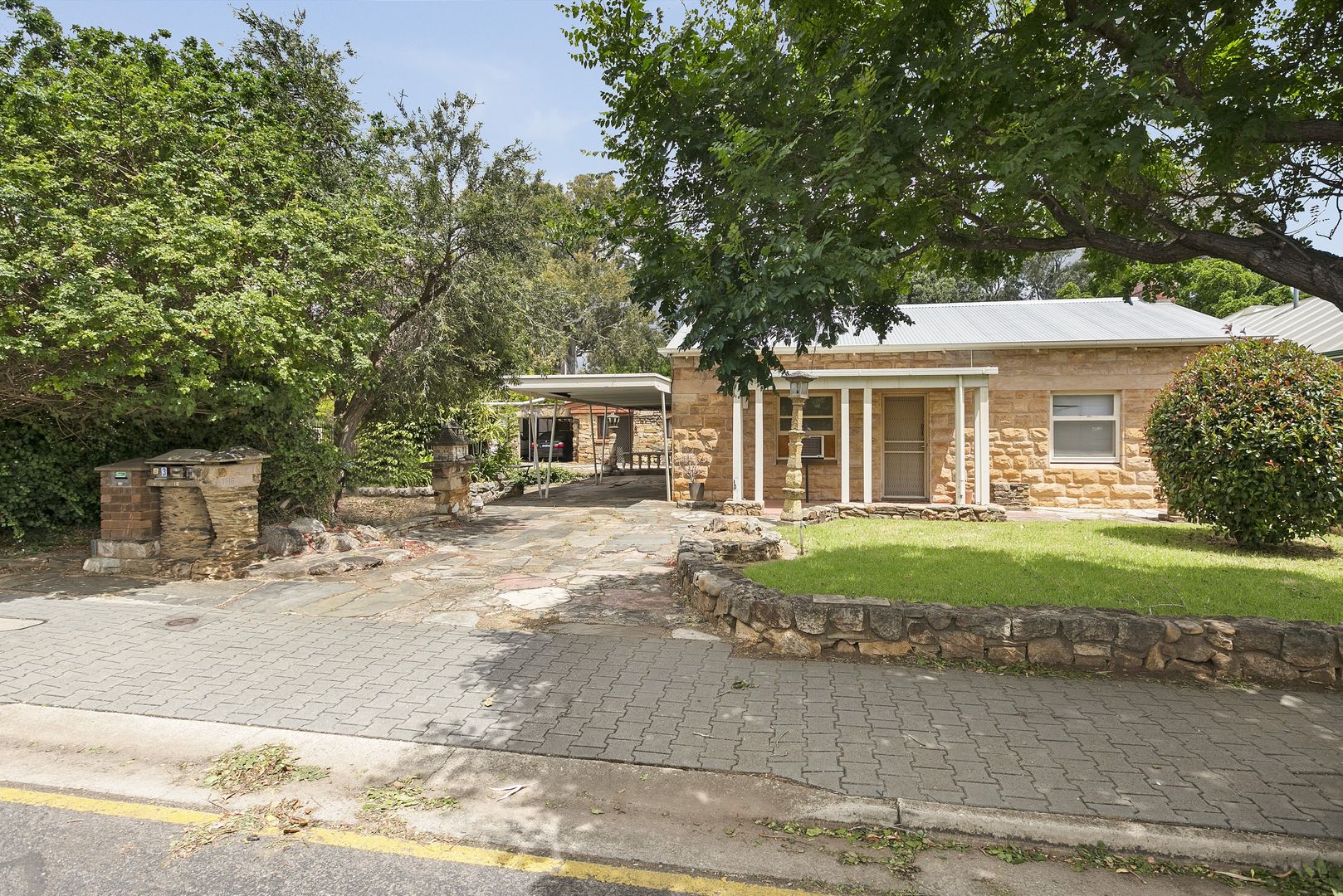 14-16 Hillview Road, Kingswood SA 5062, Image 2