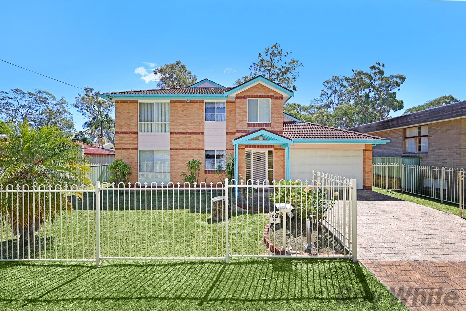 10 Government Road, Summerland Point NSW 2259, Image 0