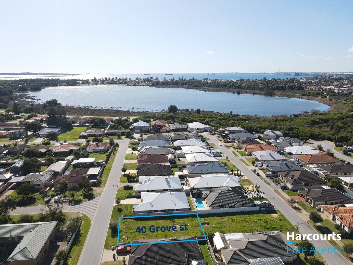 House in 40 Grove Street, SHOALWATER WA, 6169