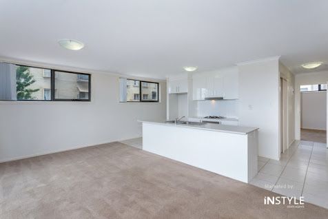 13/88 Henderson Road, Crestwood NSW 2620, Image 2