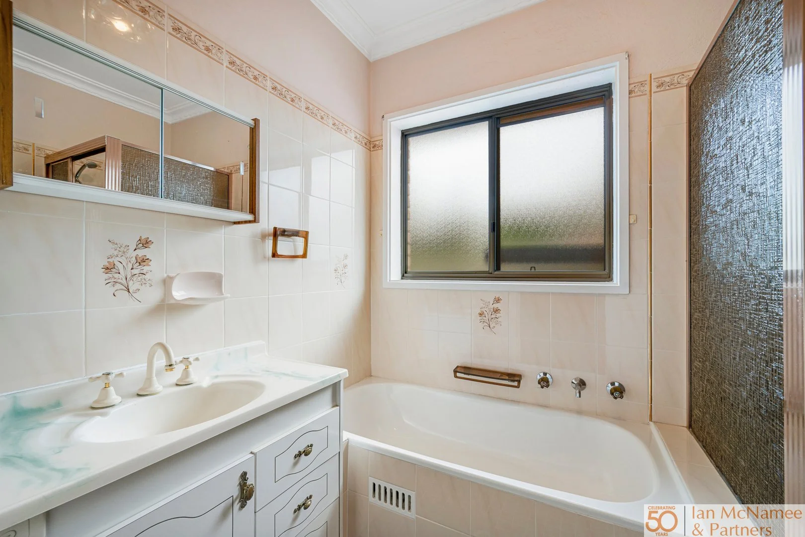 Additional image 10 of 39 Bendora Avenue, Crestwood NSW 2620