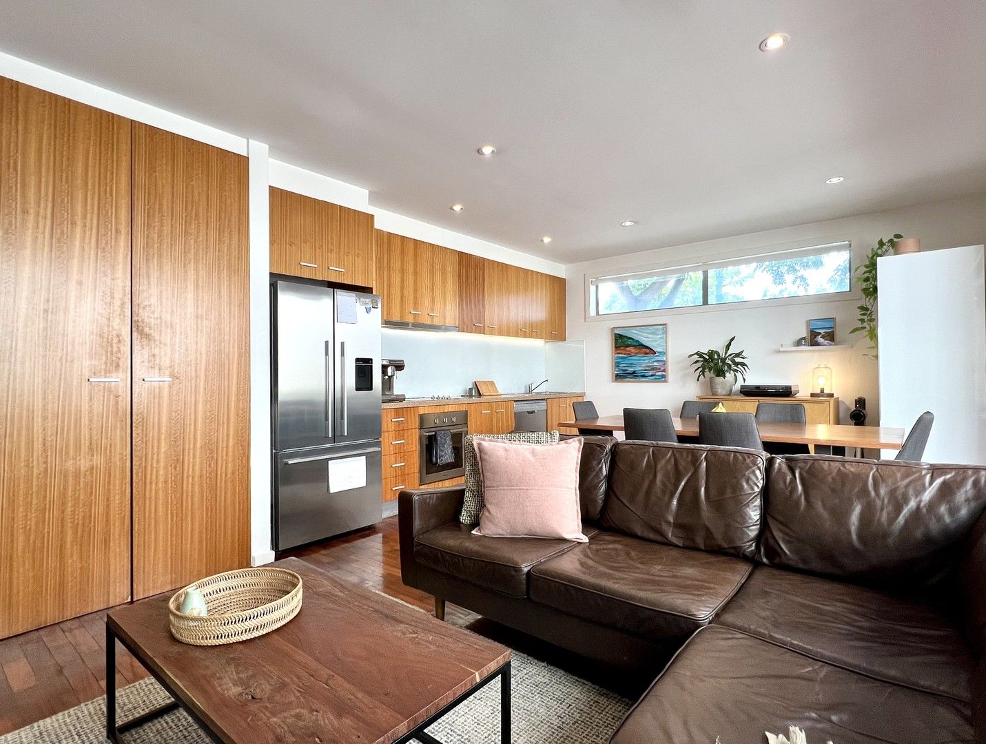 2 bedrooms Apartment / Unit / Flat in 1/874 Glenhuntly Road CAULFIELD SOUTH VIC, 3162