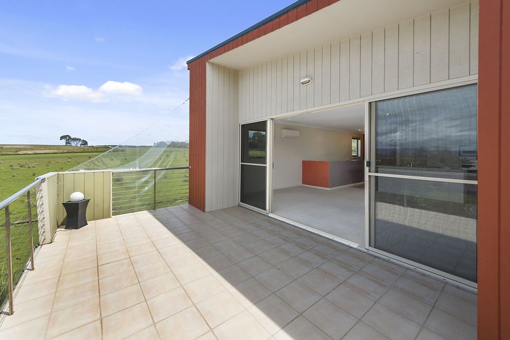 1/26 Chardonnay Drive, Hawley Beach TAS 7307, Image 2