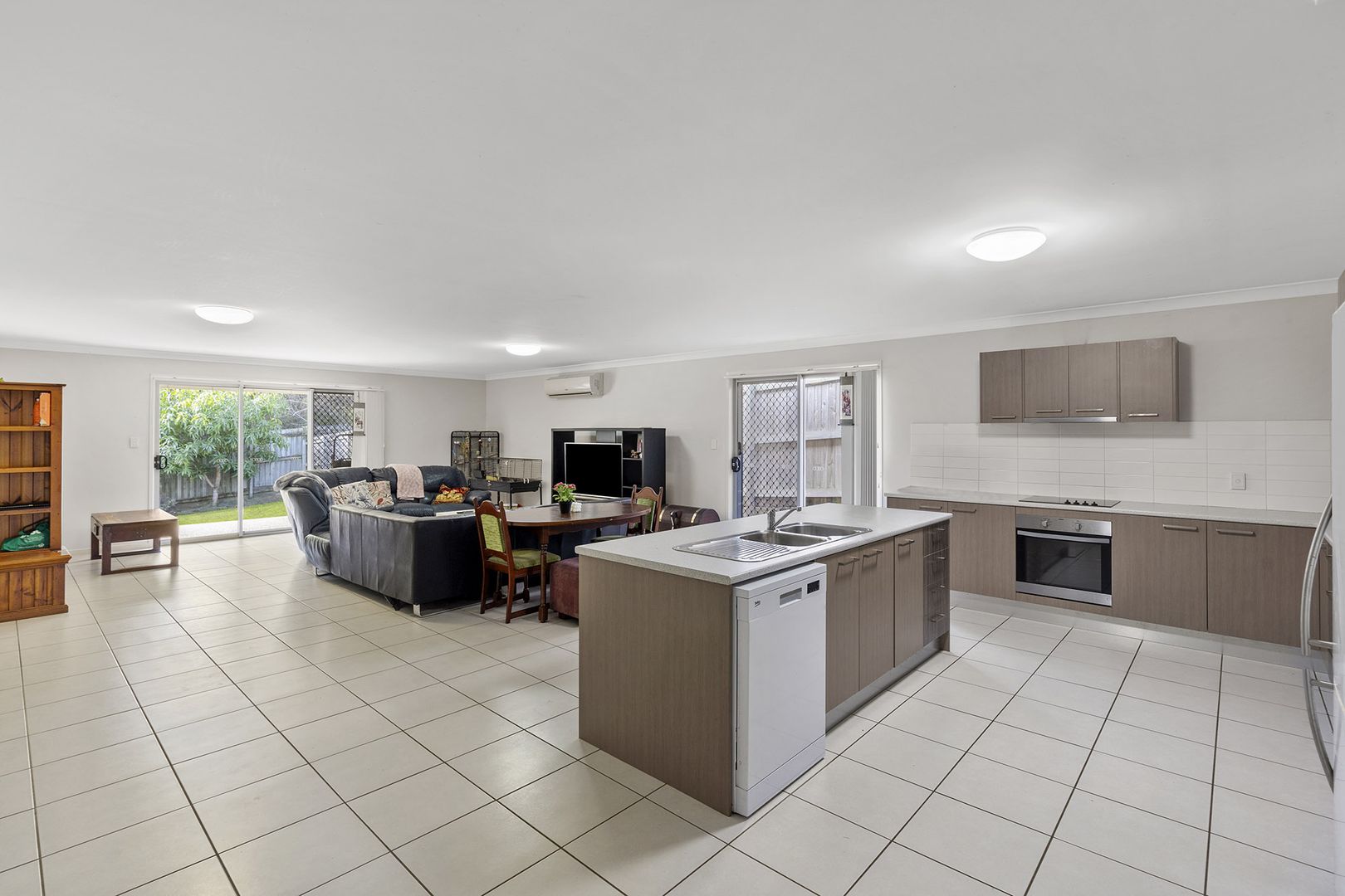 54 Outlook Drive, Waterford QLD 4133 Domain