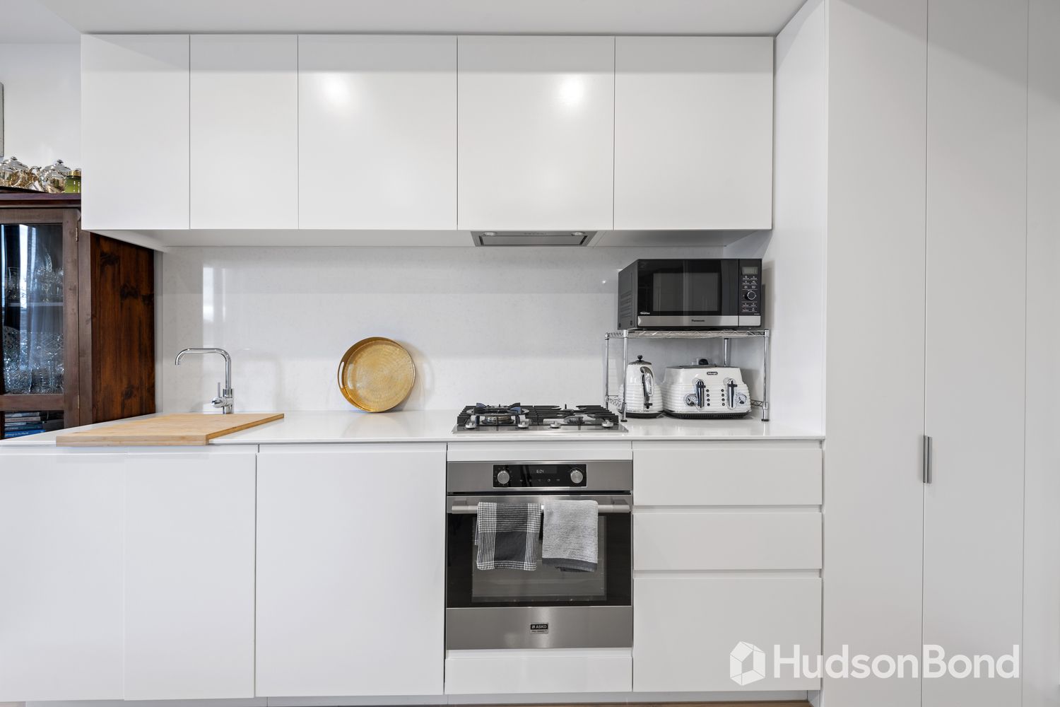 2 bedrooms Apartment / Unit / Flat in 324/17 Lynch Street HAWTHORN VIC, 3122