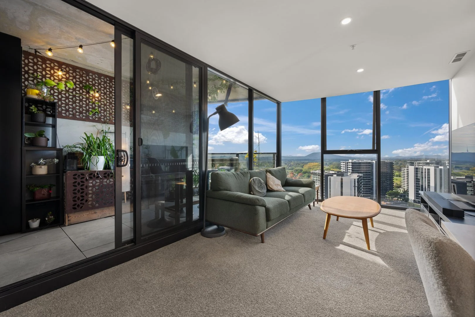 Additional image 8 of 1708/2 Furzer St, Phillip ACT 2606