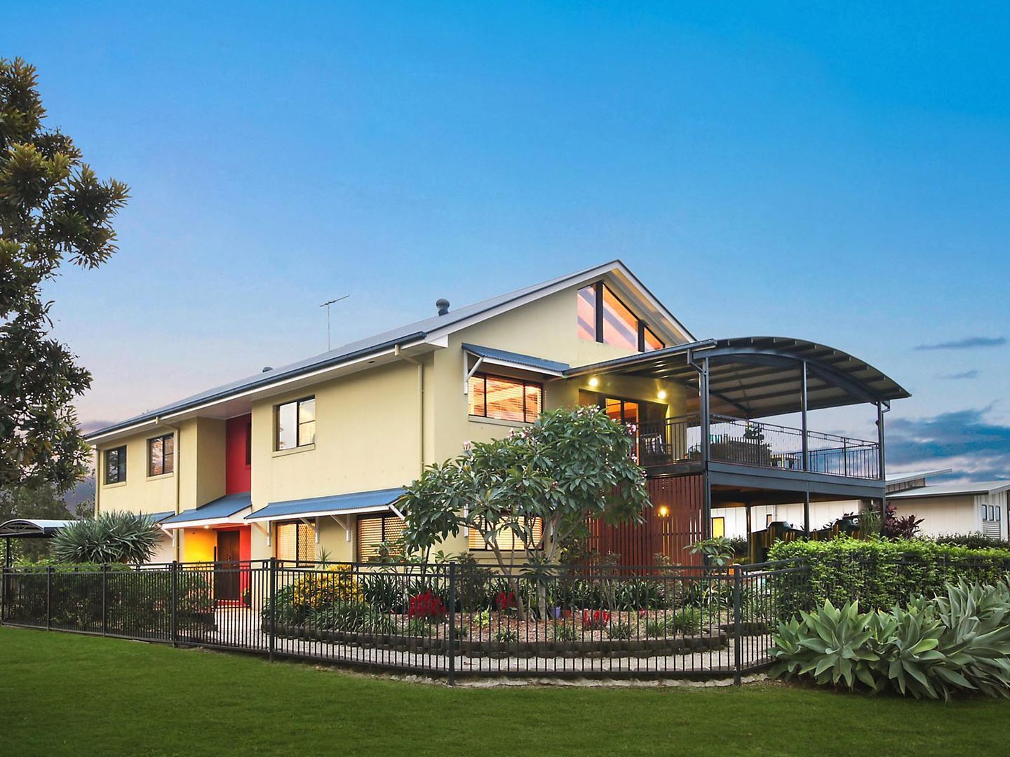 26 Yarraman Street, Arana Hills Property History & Address Research Domain