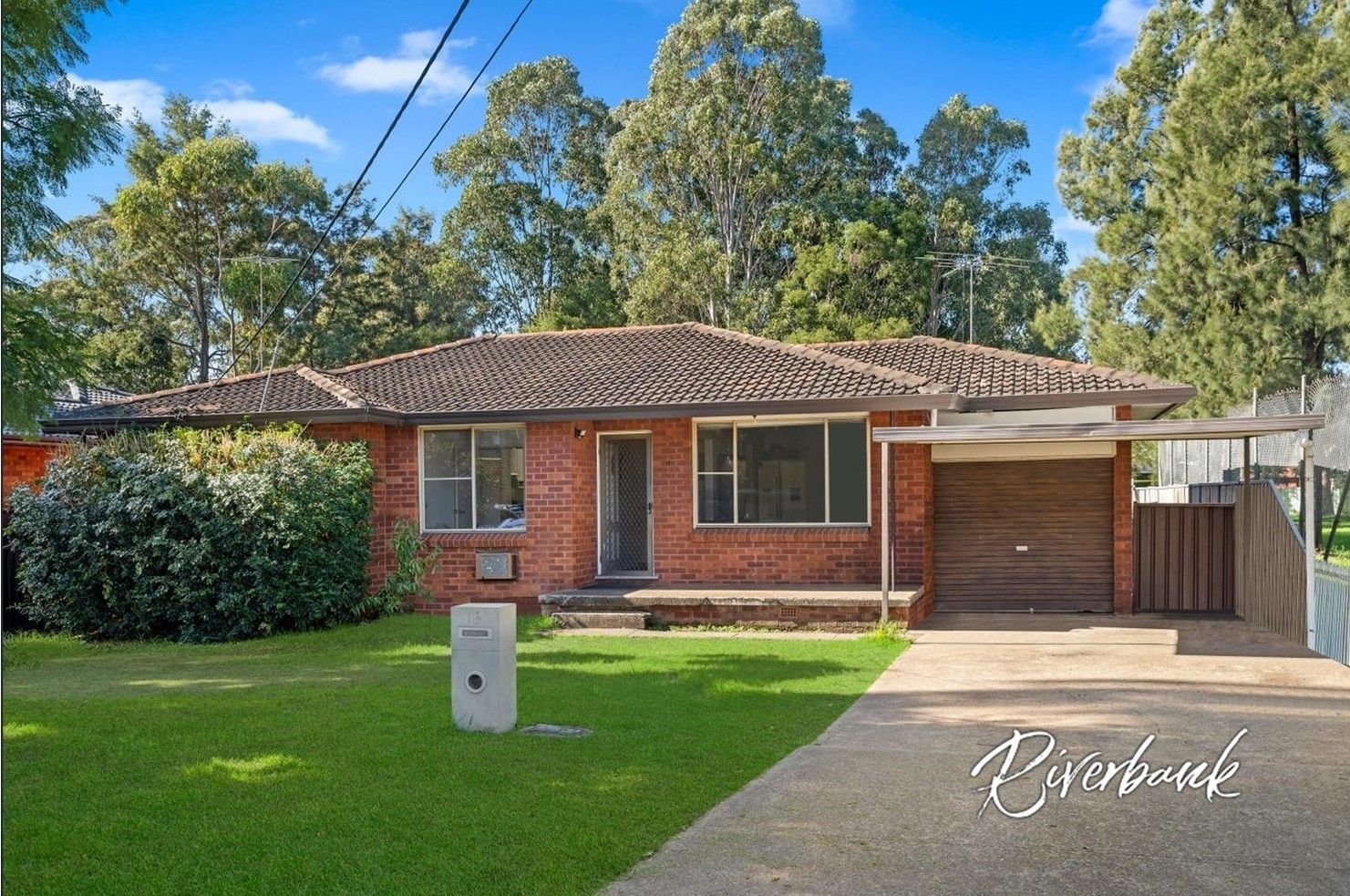 4 bedrooms House in 13 Carolyn Street GREYSTANES NSW, 2145