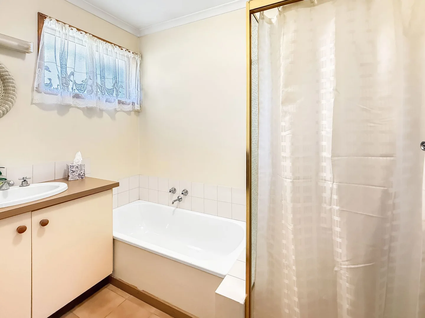 Additional image 8 of 4/112-114 Park Road, Maryborough VIC 3465