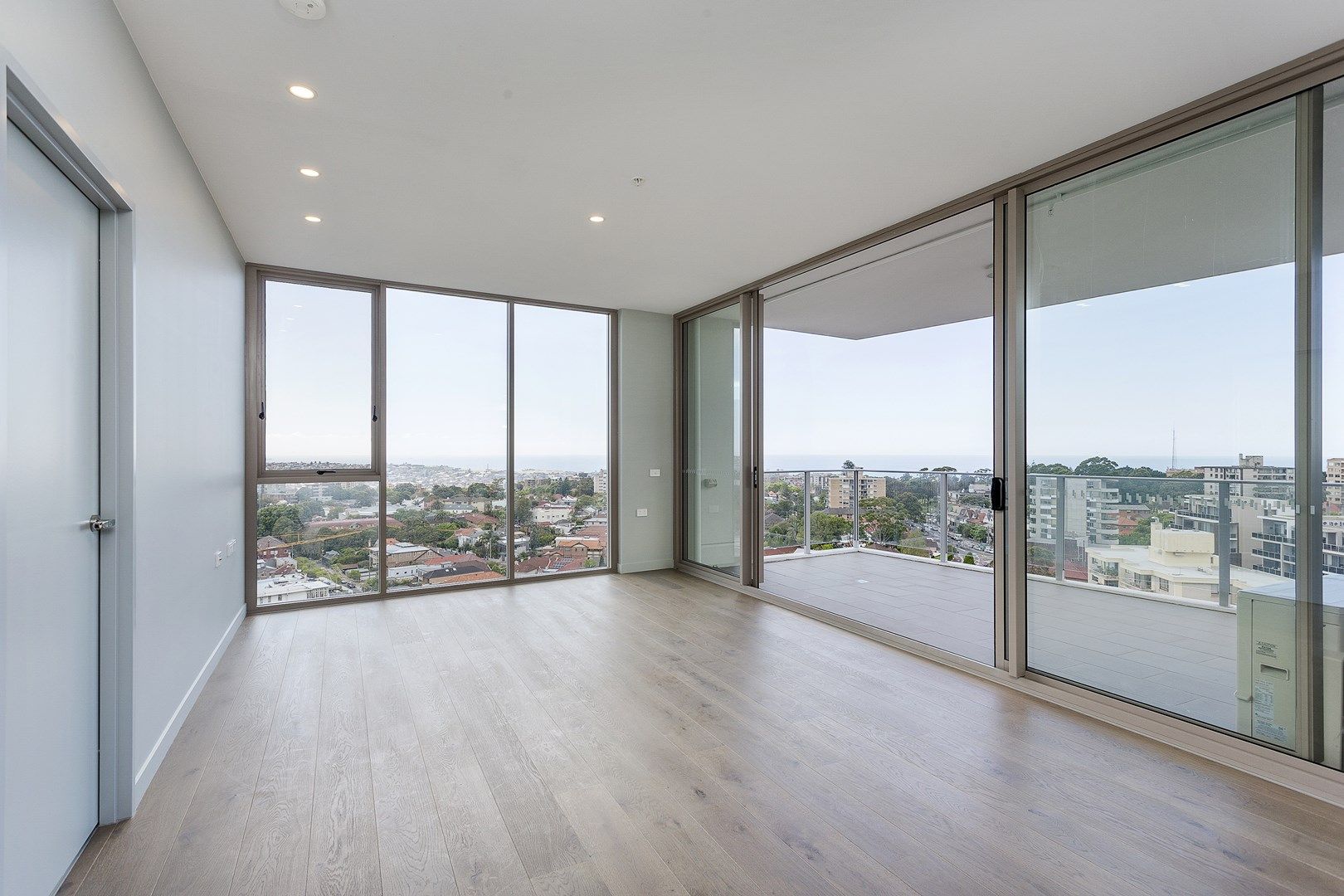 2 bedrooms Apartment / Unit / Flat in 1604/253 Oxford Street BONDI JUNCTION NSW, 2022