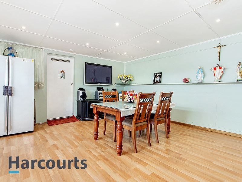 28 Valentine Crescent, Sunshine West VIC 3020, Image 1