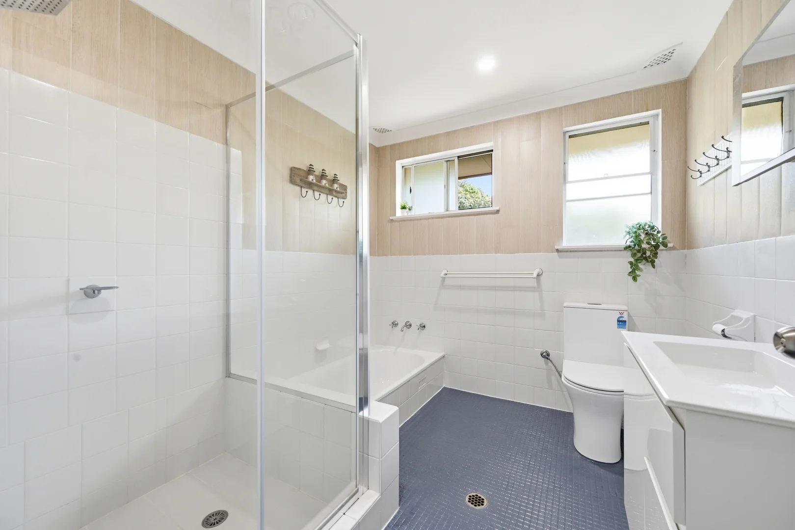 Additional image 11 of 3/12 Gray Street, Port Macquarie NSW 2444