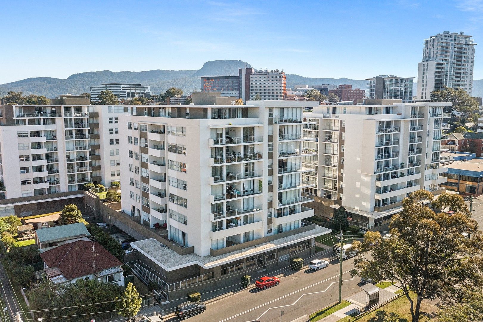 2 bedrooms Apartment / Unit / Flat in 121/30 Gladstone Avenue WOLLONGONG NSW, 2500