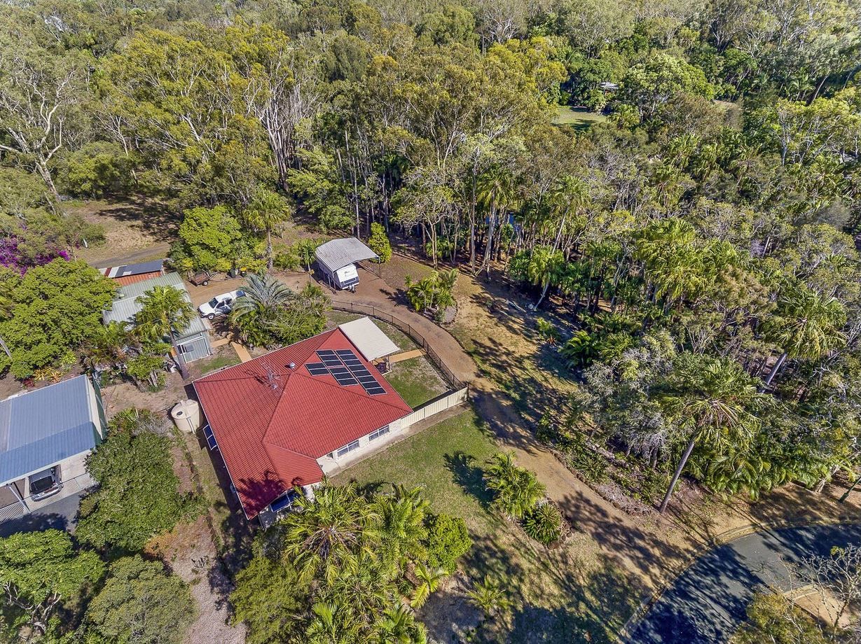 4 Woodlands Lane, Moore Park Beach QLD 4670, Image 0