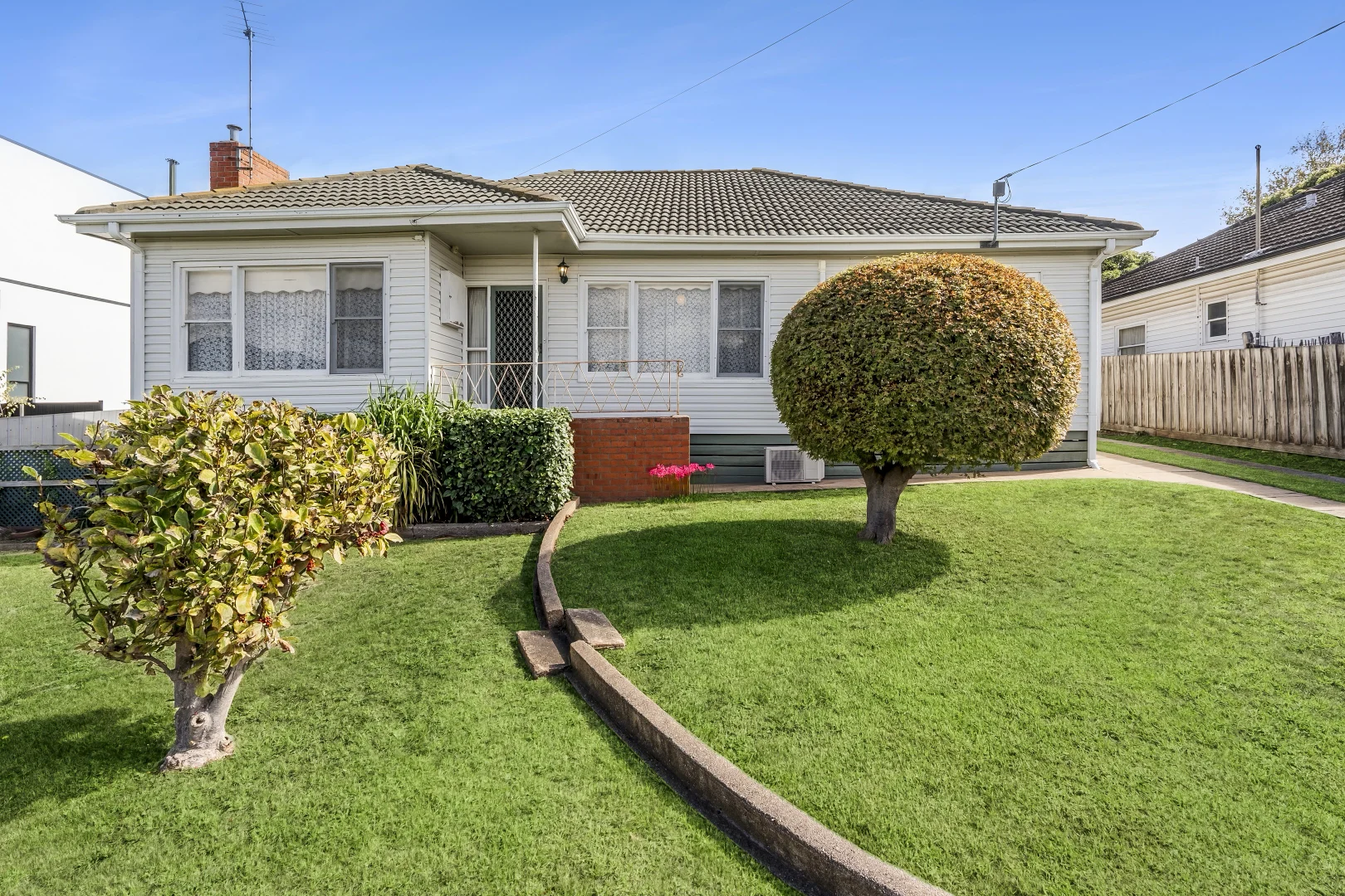 Additional image 2 of 16 Bayview Parade, Hamlyn Heights VIC 3215