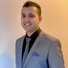 Praveen Pant, Sales representative