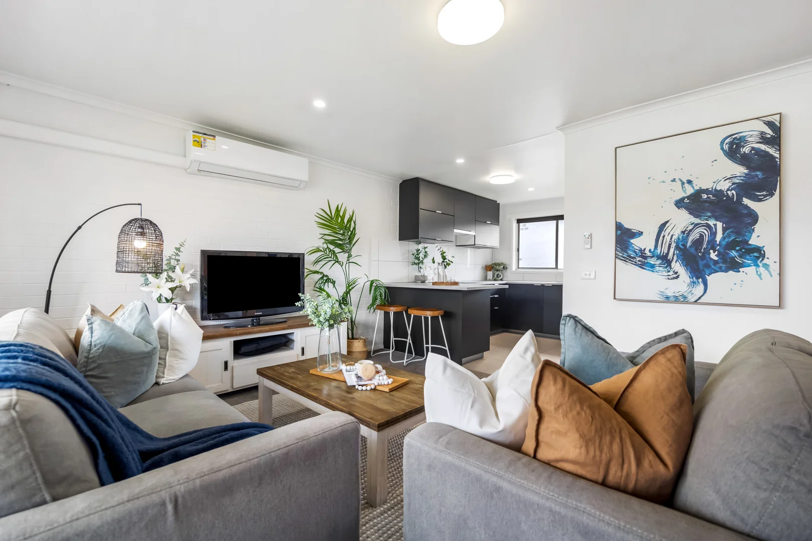 Additional image 2 of 2/749 Geelong Road, Canadian VIC 3350