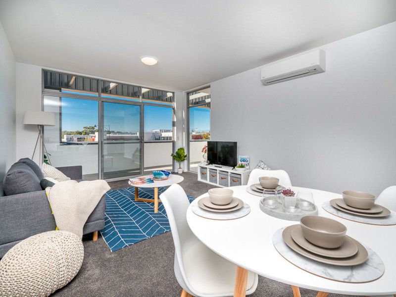 213/50 Pimlico Crescent, Wellard WA 6170, Image 2