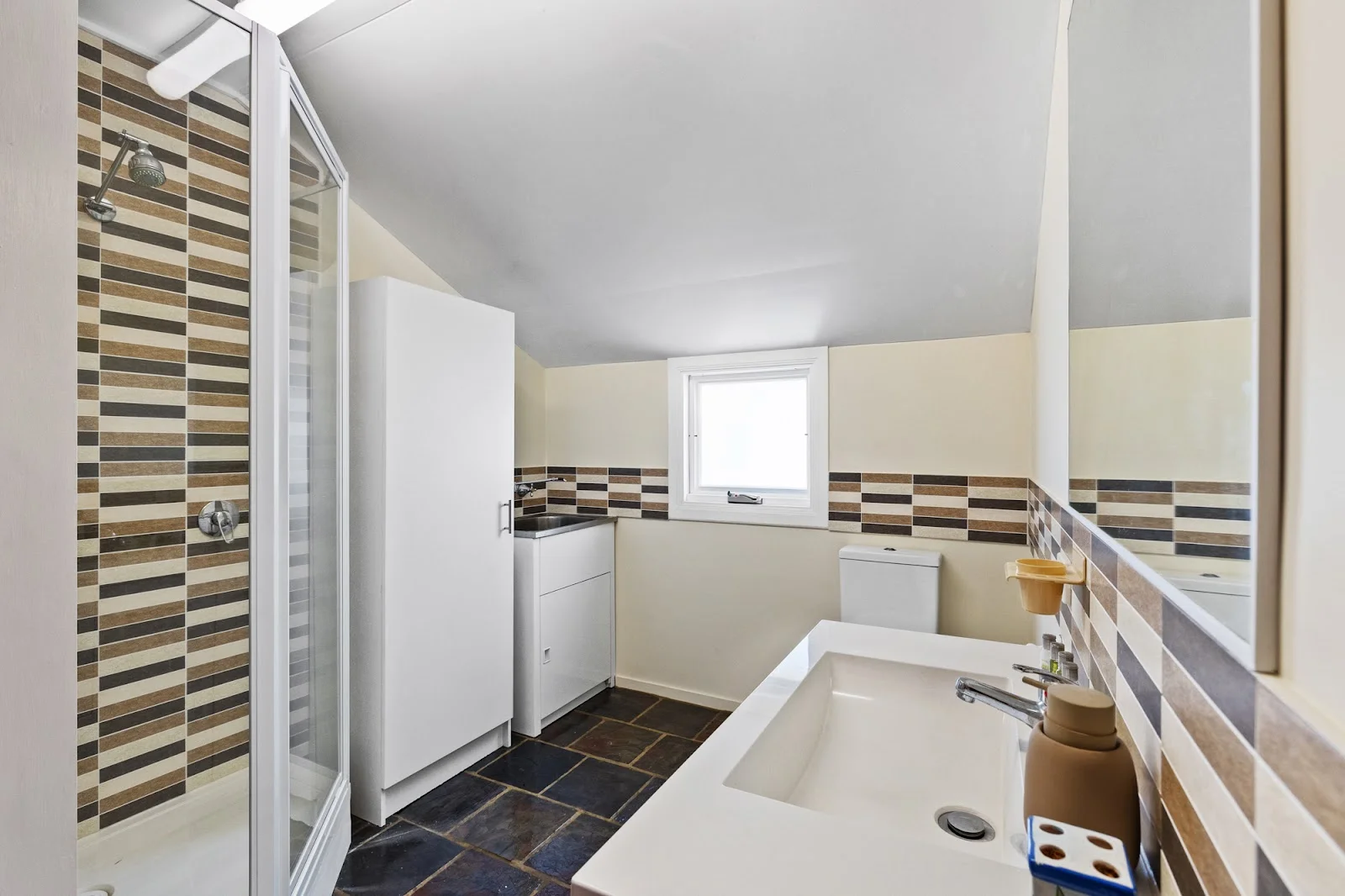 Additional image 31 of 4 Casey Close, Ormiston QLD 4160