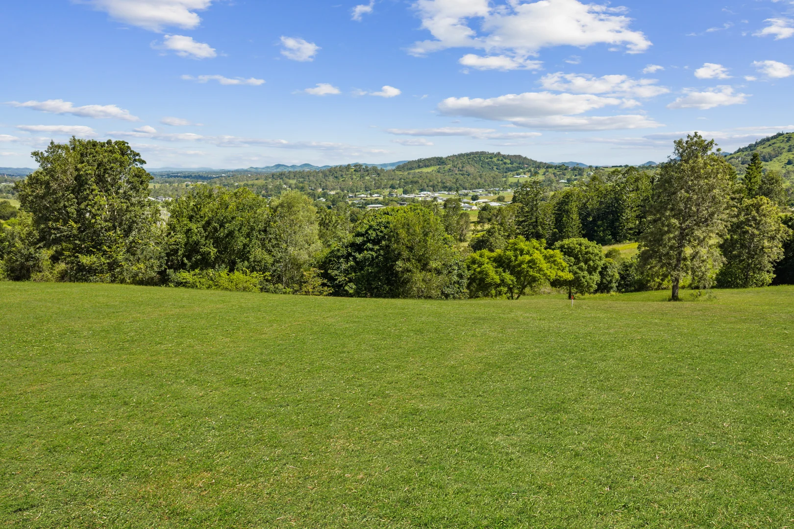 Additional image 16 of 2 Rammutt Road, Chatsworth QLD 4570